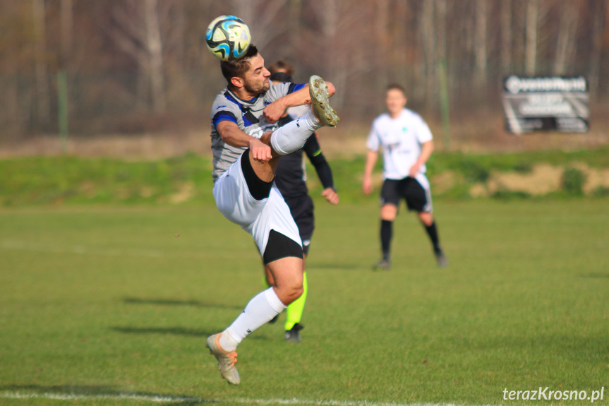 Zamczysko Odrzykoń - Nafta Splast Jedlicze 0-0