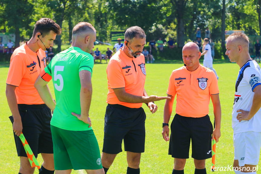 Zamczysko Odrzykoń - Nafta Splast Jedlicze 1-0 