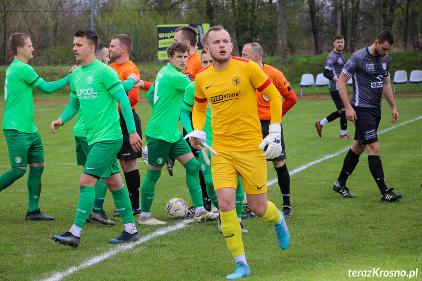 Zamczysko Odrzykoń - Partyzant MAL-BUD 1 Targowiska 2:0