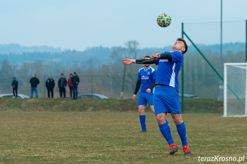 Zamczysko Odrzykoń - Szarotka Uherce 0:1