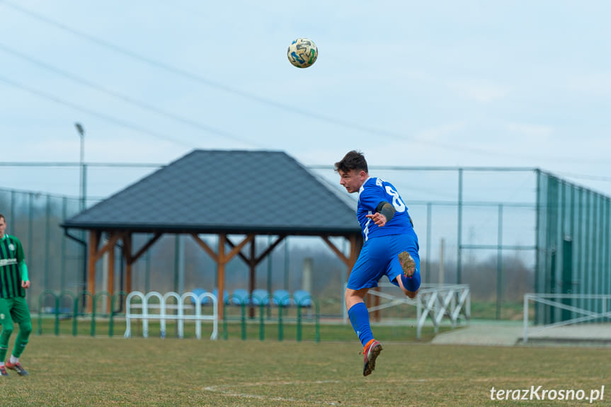 Zamczysko Odrzykoń - Szarotka Uherce 0:1