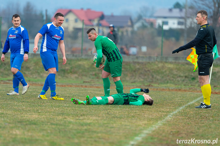 Zamczysko Odrzykoń - Szarotka Uherce 0:1