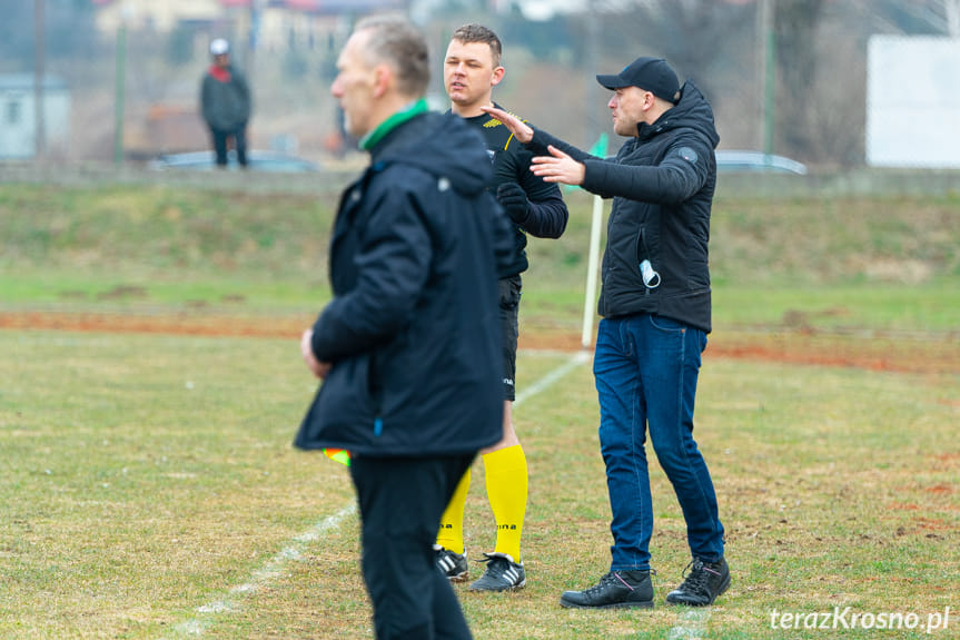 Zamczysko Odrzykoń - Szarotka Uherce 0:1