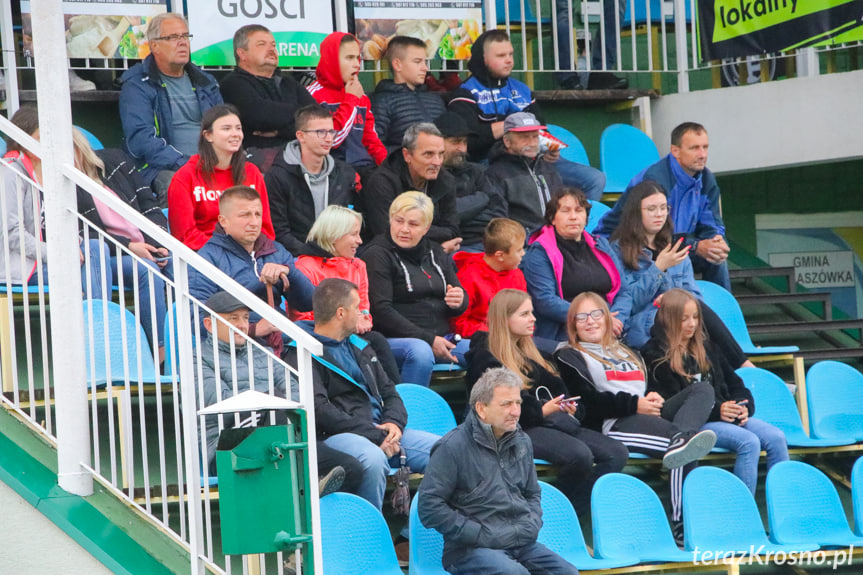 Zamczysko Odrzykoń - Tempo Nienaszów 0:1