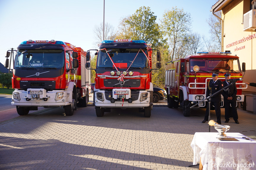 Żarnowiec. Przekazanie samochodów dla OSP