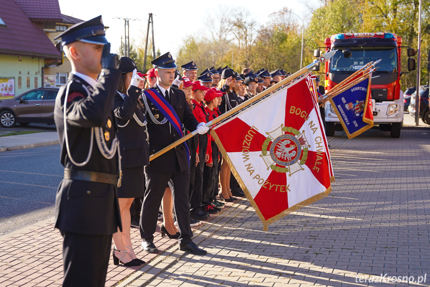 Żarnowiec. Przekazanie samochodów dla OSP