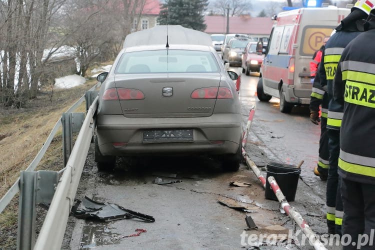 Zasnął za kierownicą