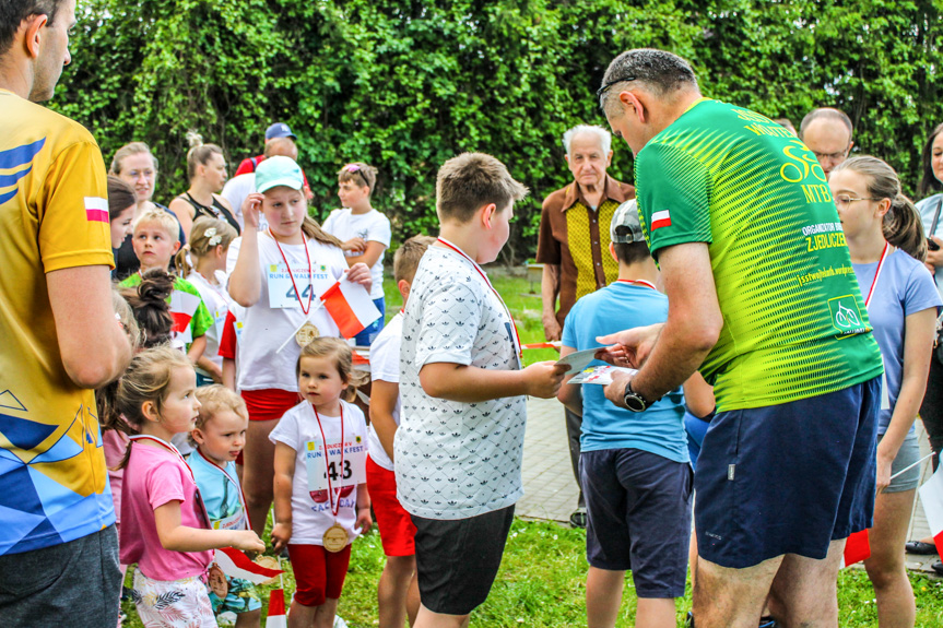 Zawody biegowe w Jedliczu