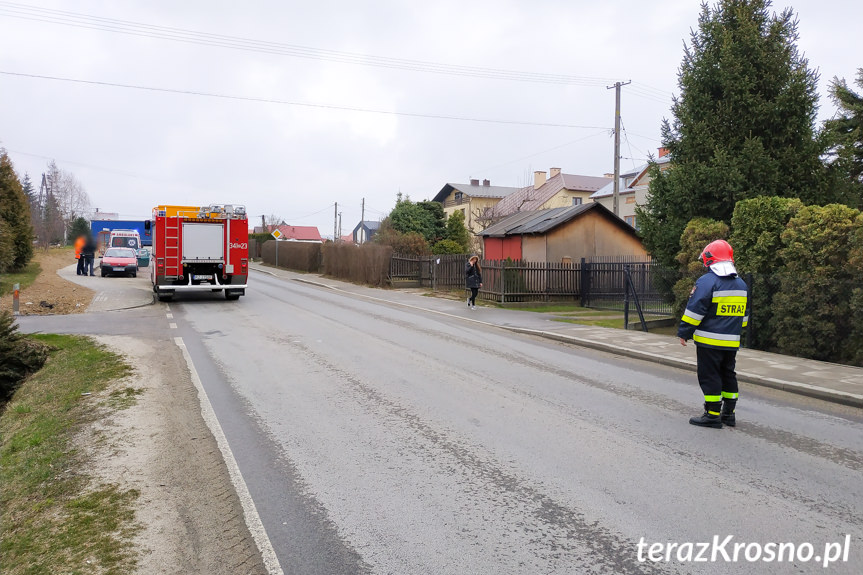 Zderzenie 3 samochodów na Krośnieńskiej