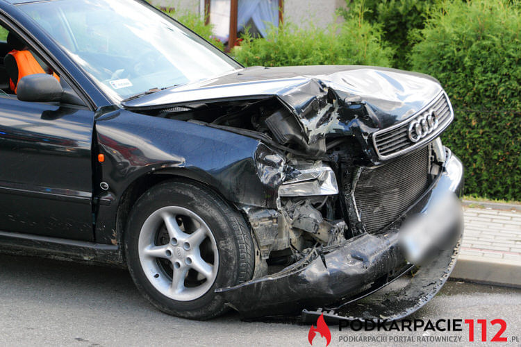 Zderzenie audi i renault w Jedliczu