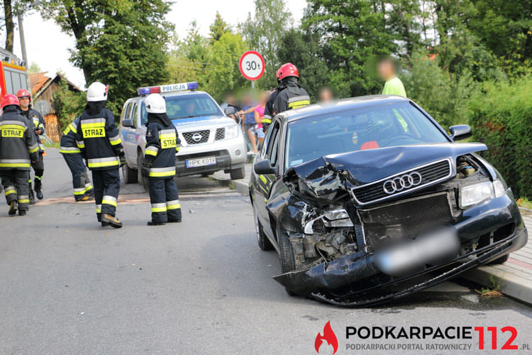 Zderzenie audi i renault w Jedliczu