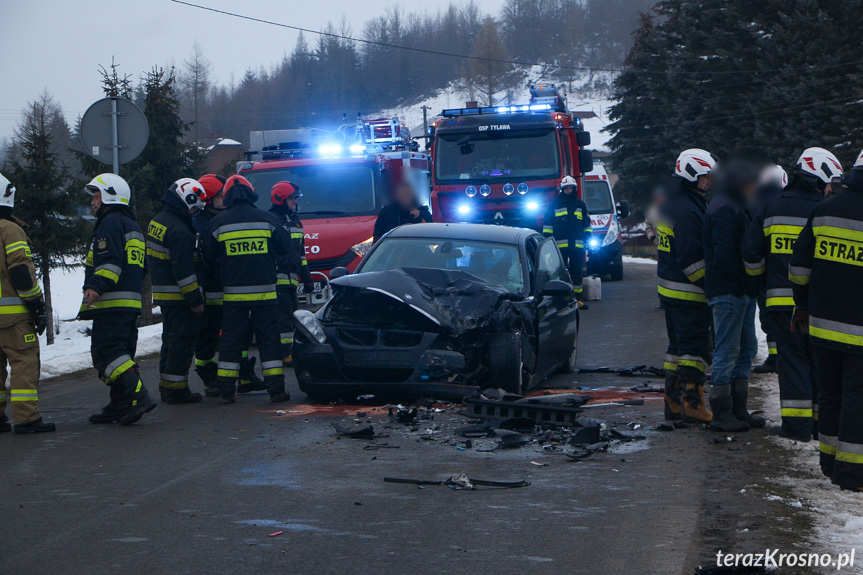 Zderzenie BMW i volkswagena w Jaśliskach