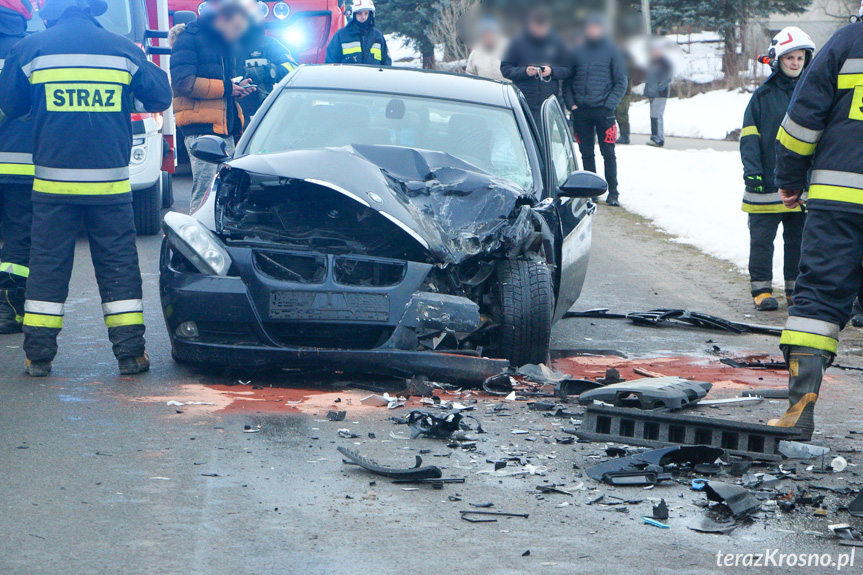 Zderzenie BMW i volkswagena w Jaśliskach