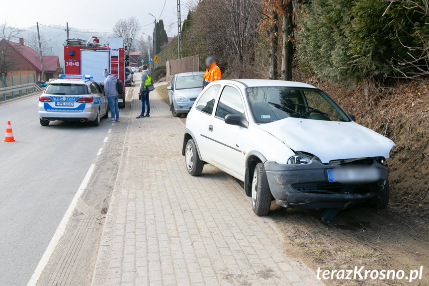 Zderzenie busa i osobówki w Iwoniczu-Zdroju