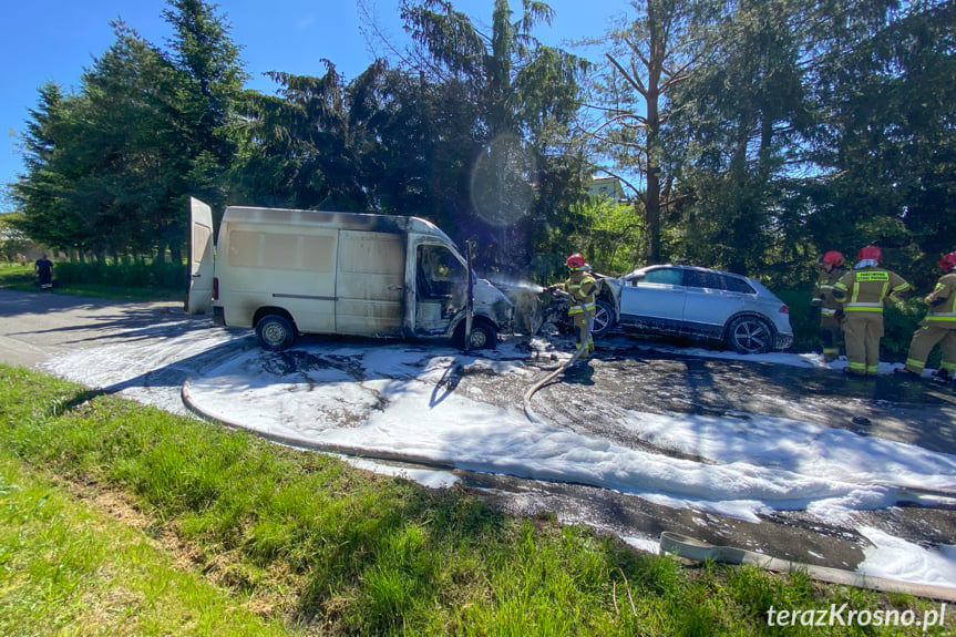 Zderzenie busa z samochodem osobowym w Odrzykoniu