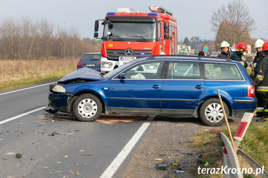 Zderzenie dwóch osobówek w Targowiskach