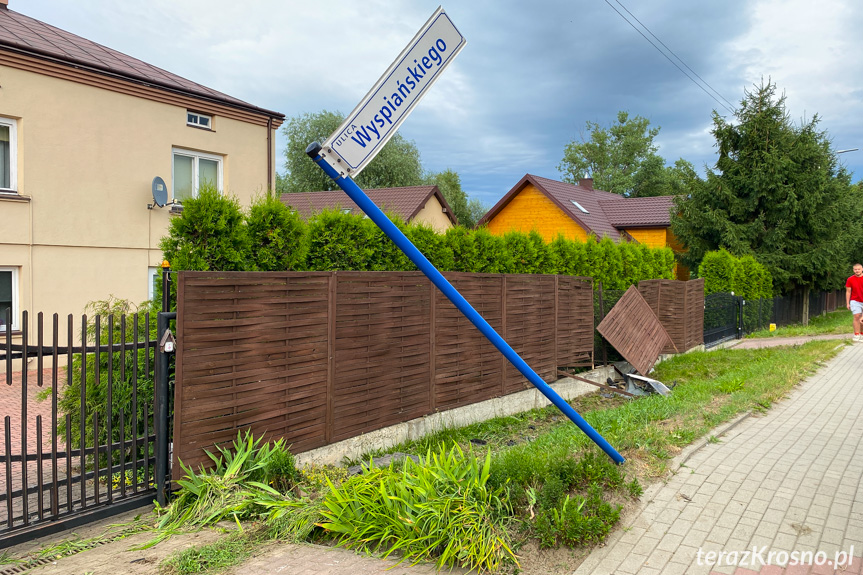 Zderzenie dwóch samochodów na Bema