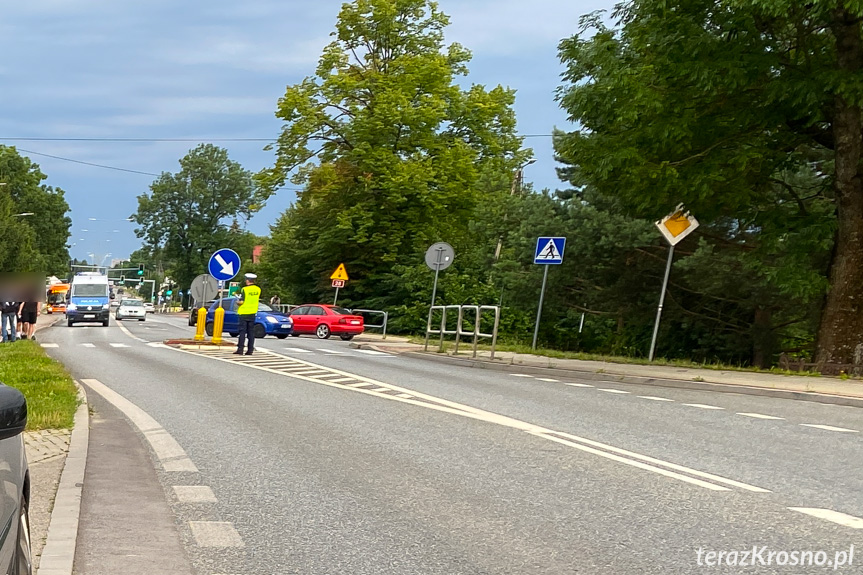 Zderzenie dwóch samochodów na Bema