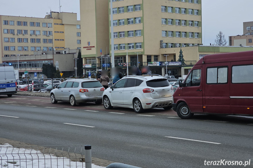 Zderzenie dwóch samochodów na Bieszczadzkiej