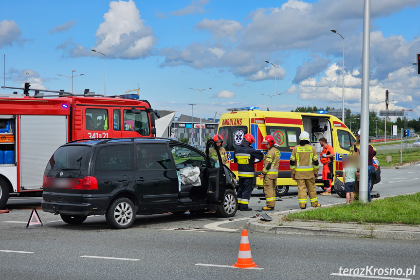 Zderzenie dwóch samochodów na Bieszczadzkiej