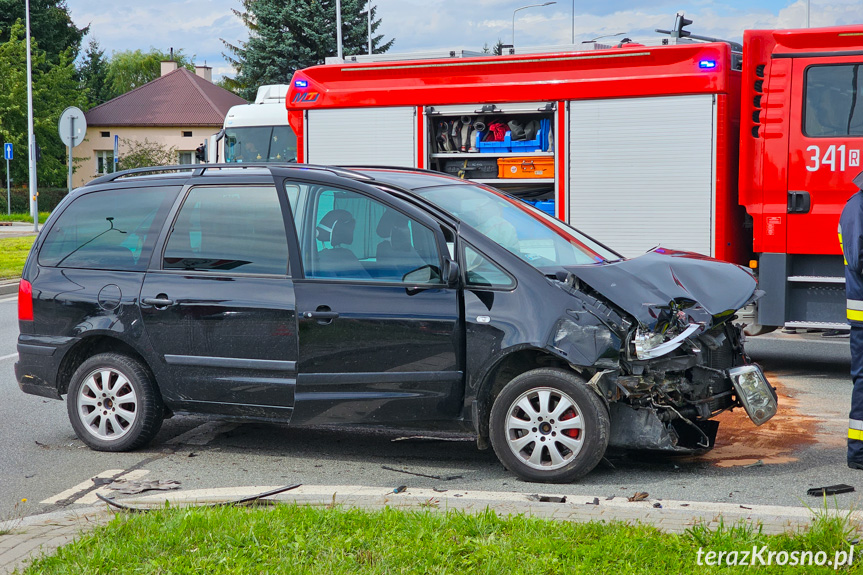 Zderzenie dwóch samochodów na Bieszczadzkiej