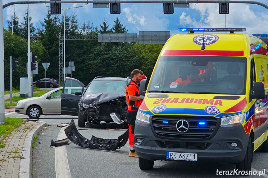 Zderzenie dwóch samochodów na Bieszczadzkiej