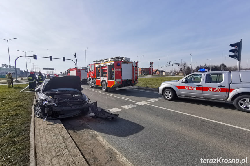 Zderzenie dwóch samochodów na Bieszczadzkiej