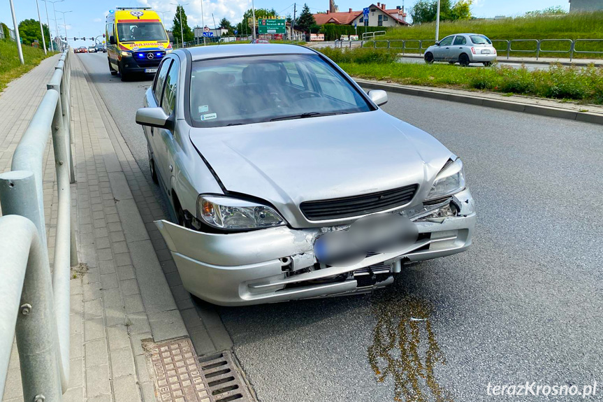 Zderzenie dwóch samochodów na Podkarpackiej