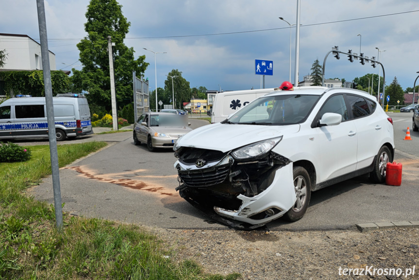 Zderzenie dwóch samochodów na Wyszyńskiego