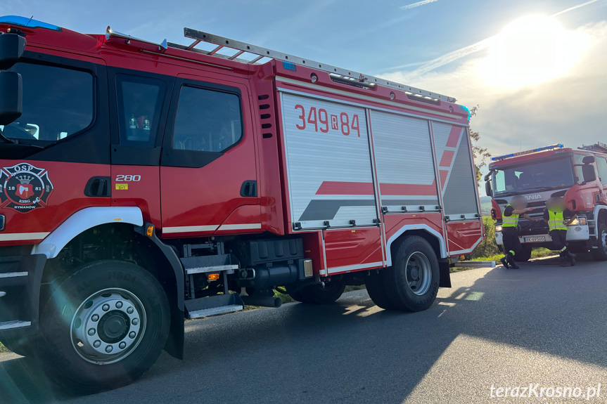 Zderzenie dwóch samochodów pomiędzy Rymanowem a Sieniawą