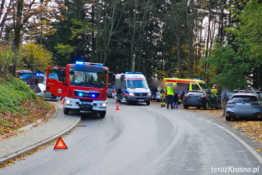 Zderzenie dwóch samochodów w Czarnorzekach