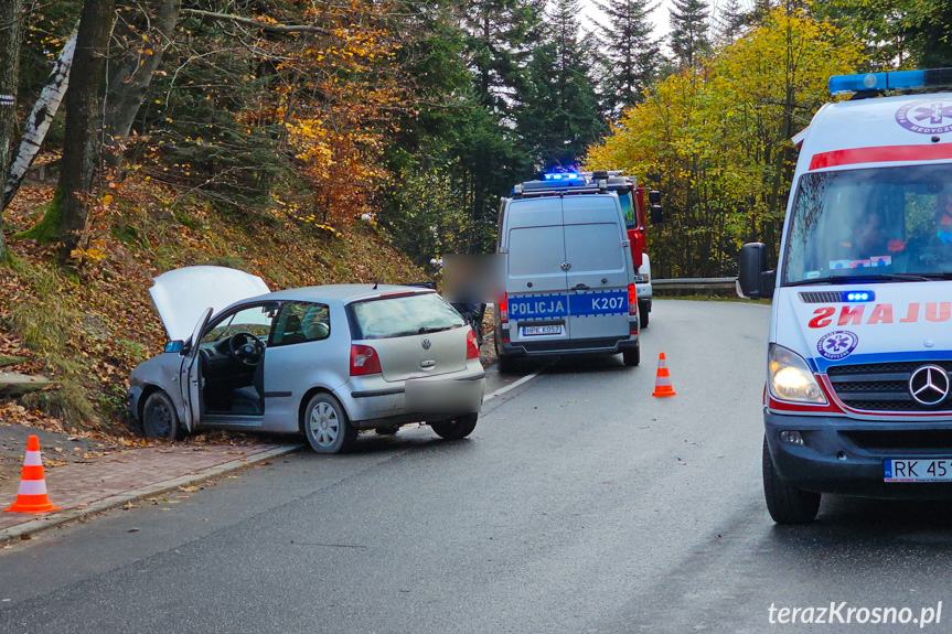 Zderzenie dwóch samochodów w Czarnorzekach