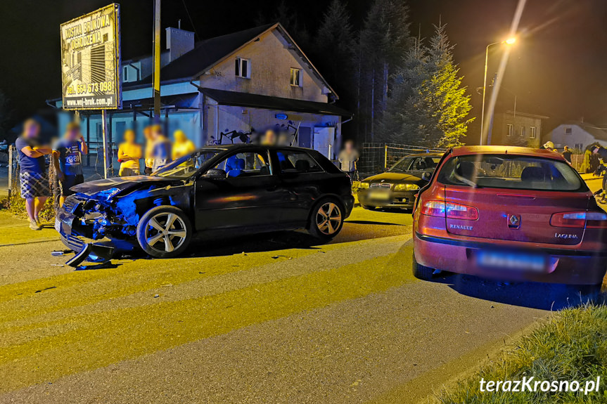 Zderzenie dwóch samochodów w Jedliczu