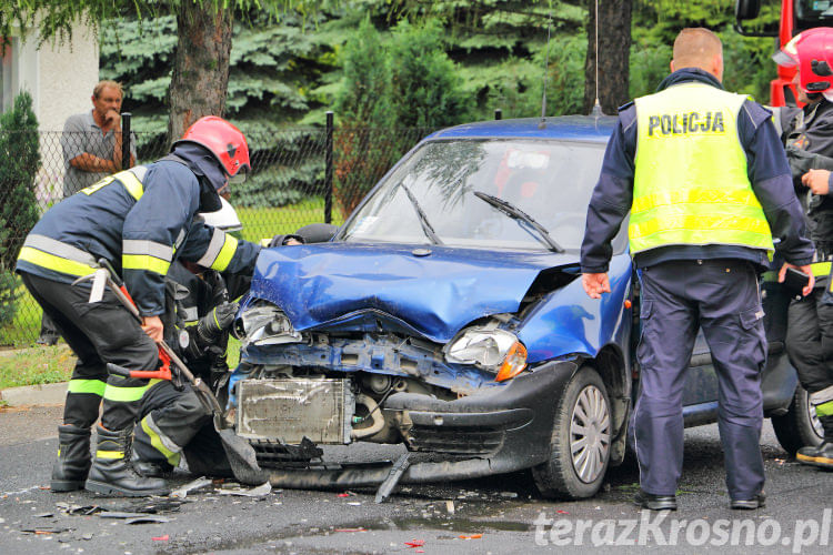 Zderzenie dwóch samochodów w Jedliczu