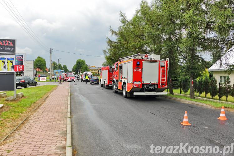 Zderzenie dwóch samochodów w Jedliczu