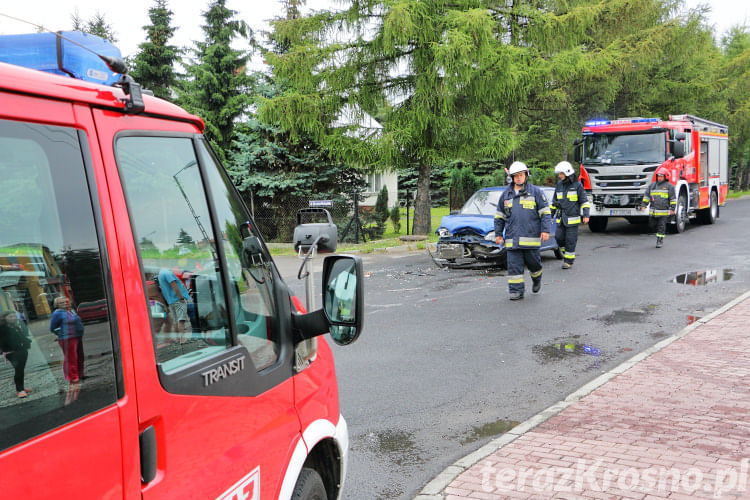 Zderzenie dwóch samochodów w Jedliczu