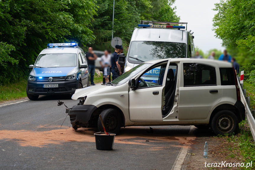 Zderzenie dwóch samochodów w Korczynie