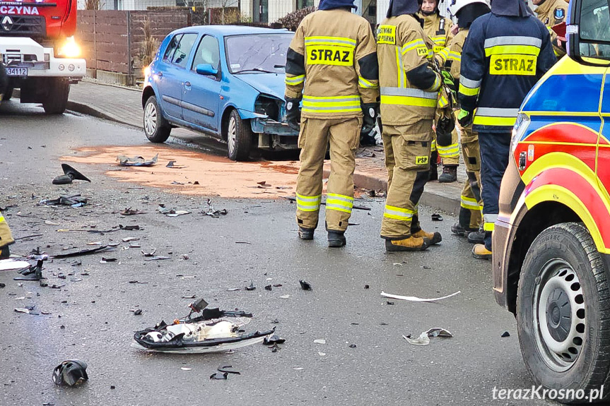 Zderzenie dwóch samochodów w Korczynie