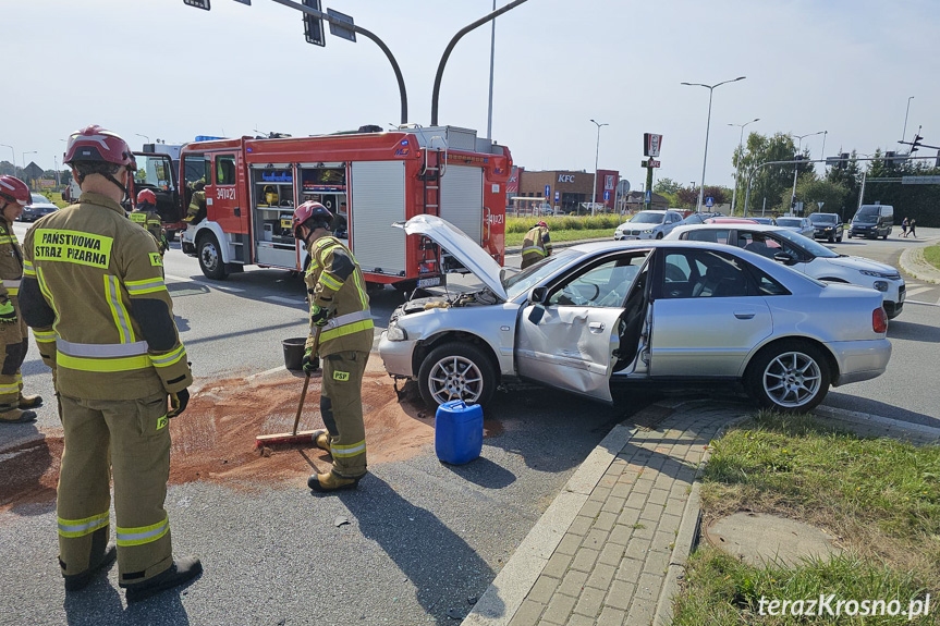 Zderzenie dwóch samochodów w Krośnie