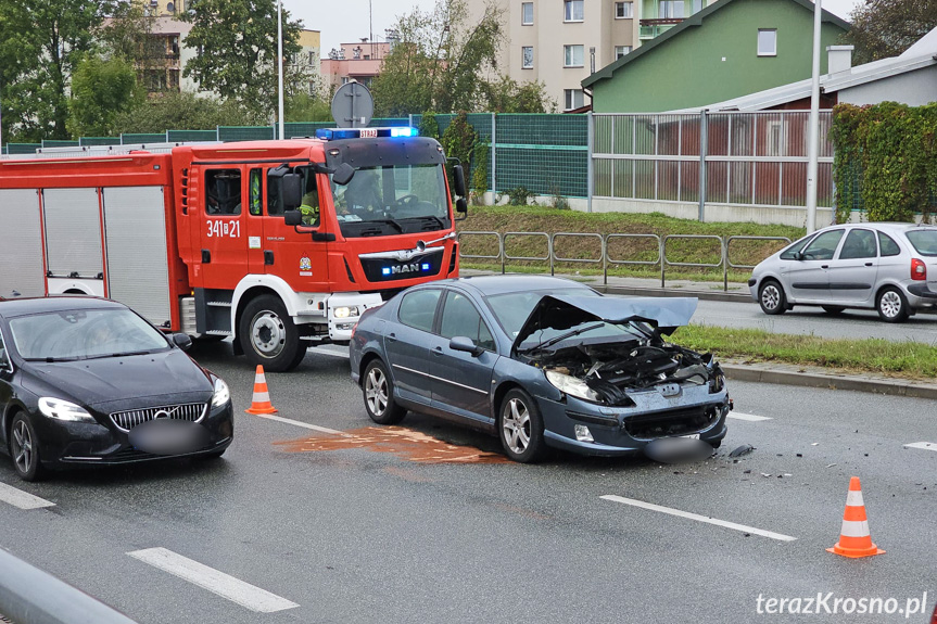 Zderzenie dwóch samochodów w Krośnie