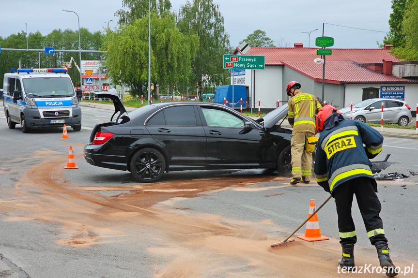 Zderzenie dwóch samochodów w Krośnie