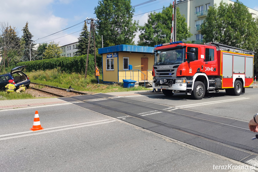 Zderzenie dwóch samochodów w Krośnie na Czajkowskiego