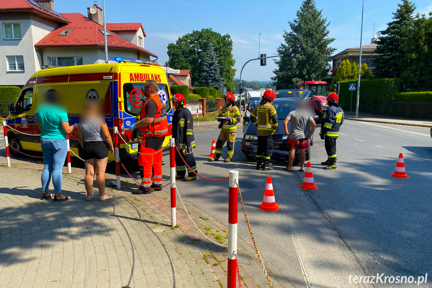 Zderzenie dwóch samochodów w Krośnie