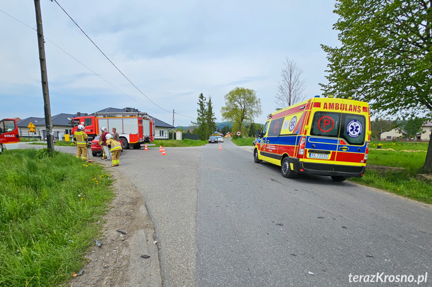 Zderzenie dwóch samochodów w Odrzykoniu