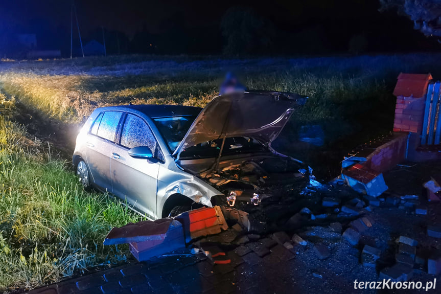 Zderzenie dwóch samochodów w Odrzykoniu na Sportowej