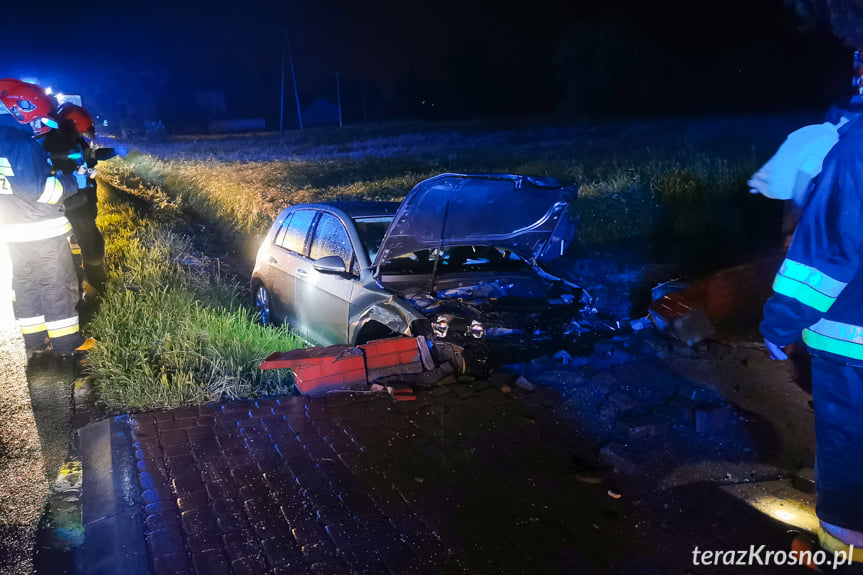 Zderzenie dwóch samochodów w Odrzykoniu na Sportowej