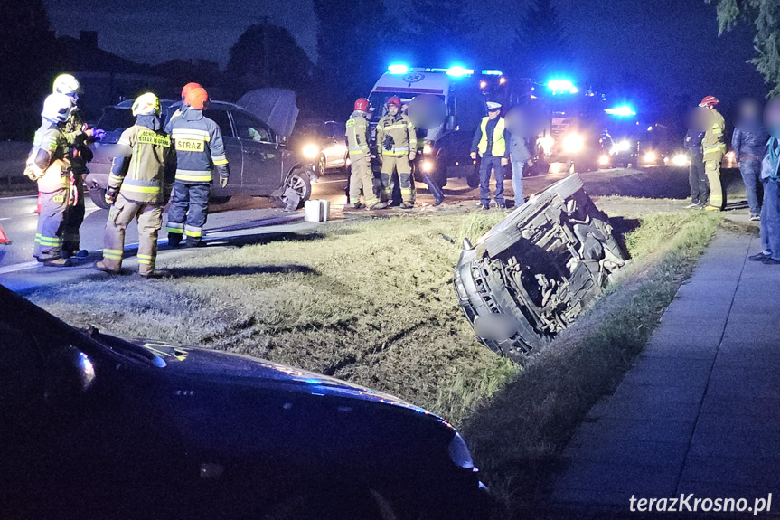 Zderzenie dwóch samochodów w Rogach