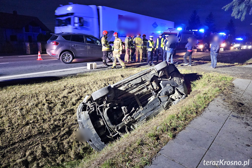 Zderzenie dwóch samochodów w Rogach