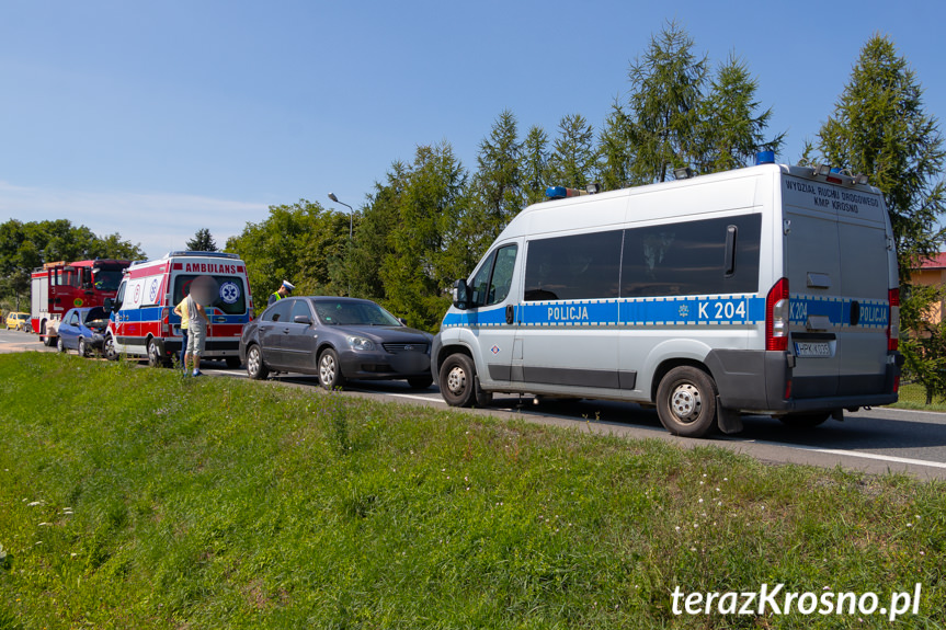 Zderzenie dwóch samochodów w Rogach