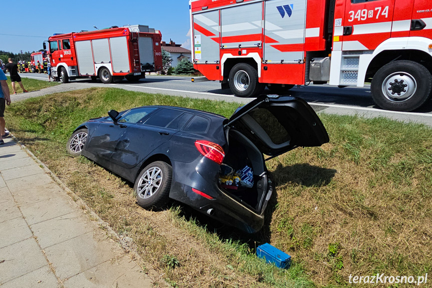 Zderzenie dwóch samochodów w Rogach